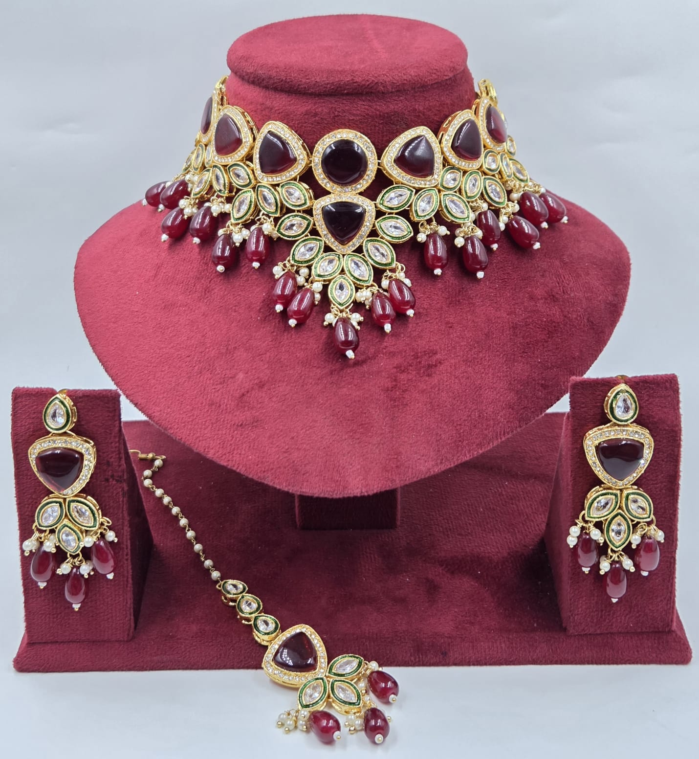 Monalisa Stone Heavy Choker Necklace