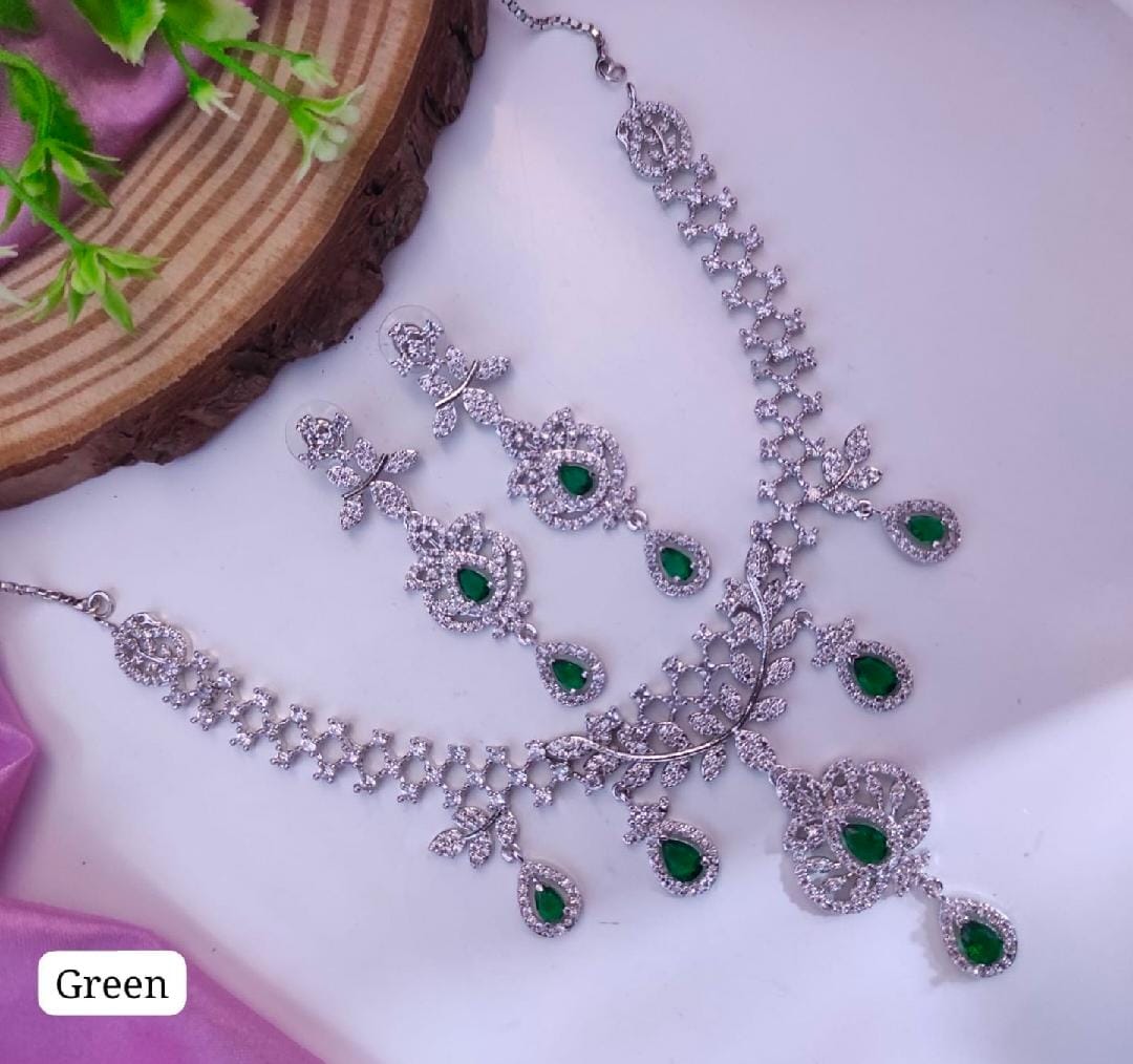 HeavyLook AD Necklace