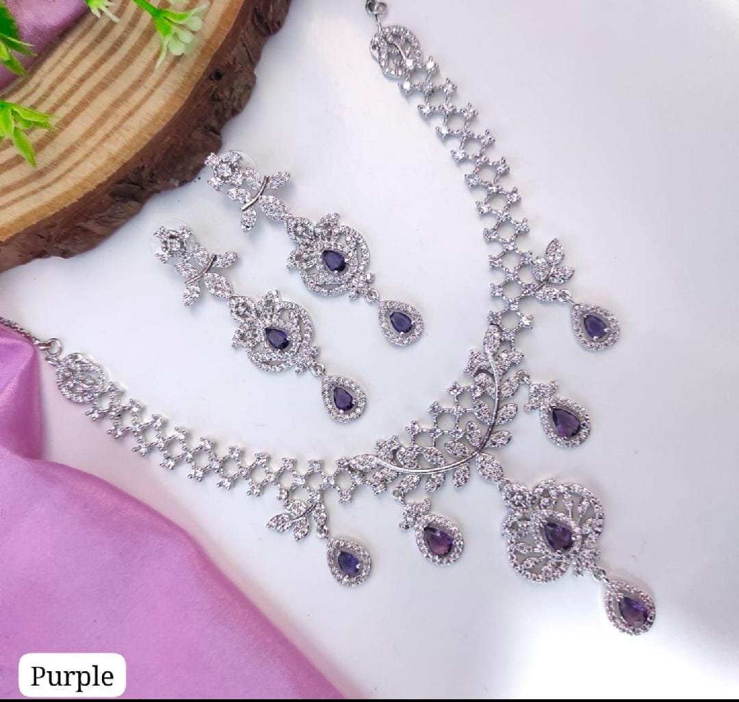 HeavyLook AD Necklace