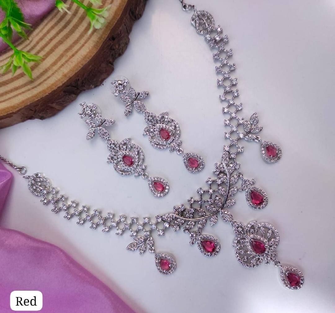 HeavyLook AD Necklace