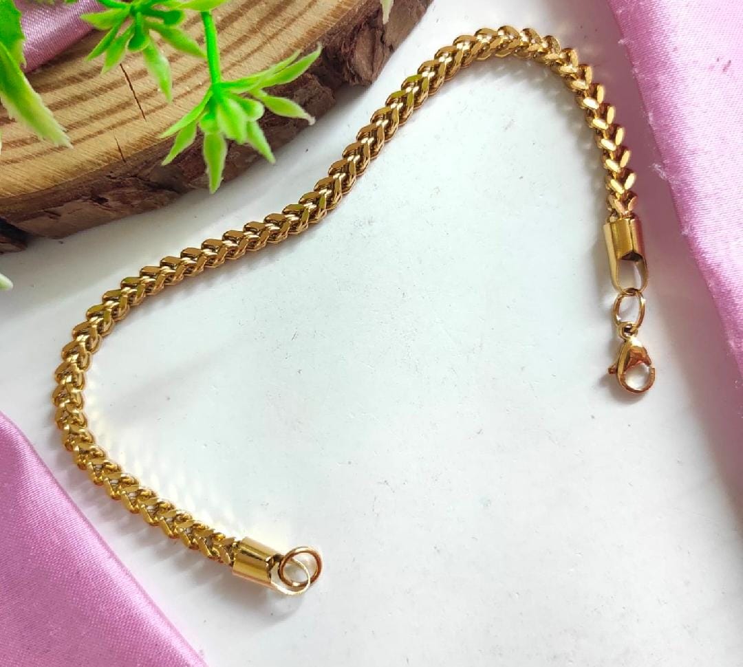 Simple Anti Tarnish Bracelet