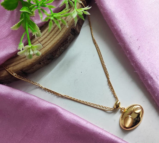 Anti Tarnish Cat Eye Chain Pendant