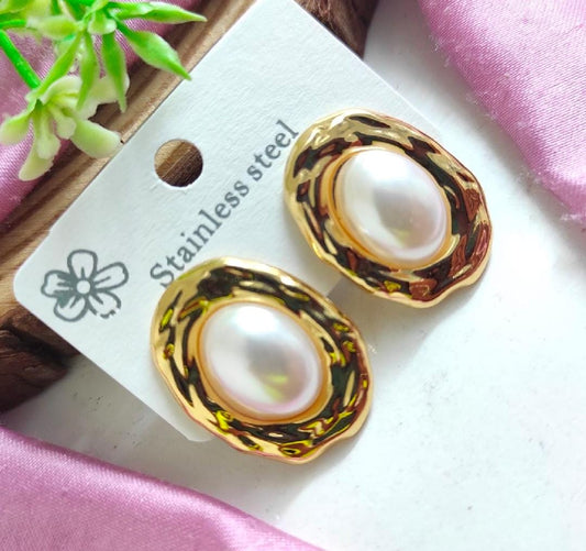 Anti Tarnish Pearl Studs