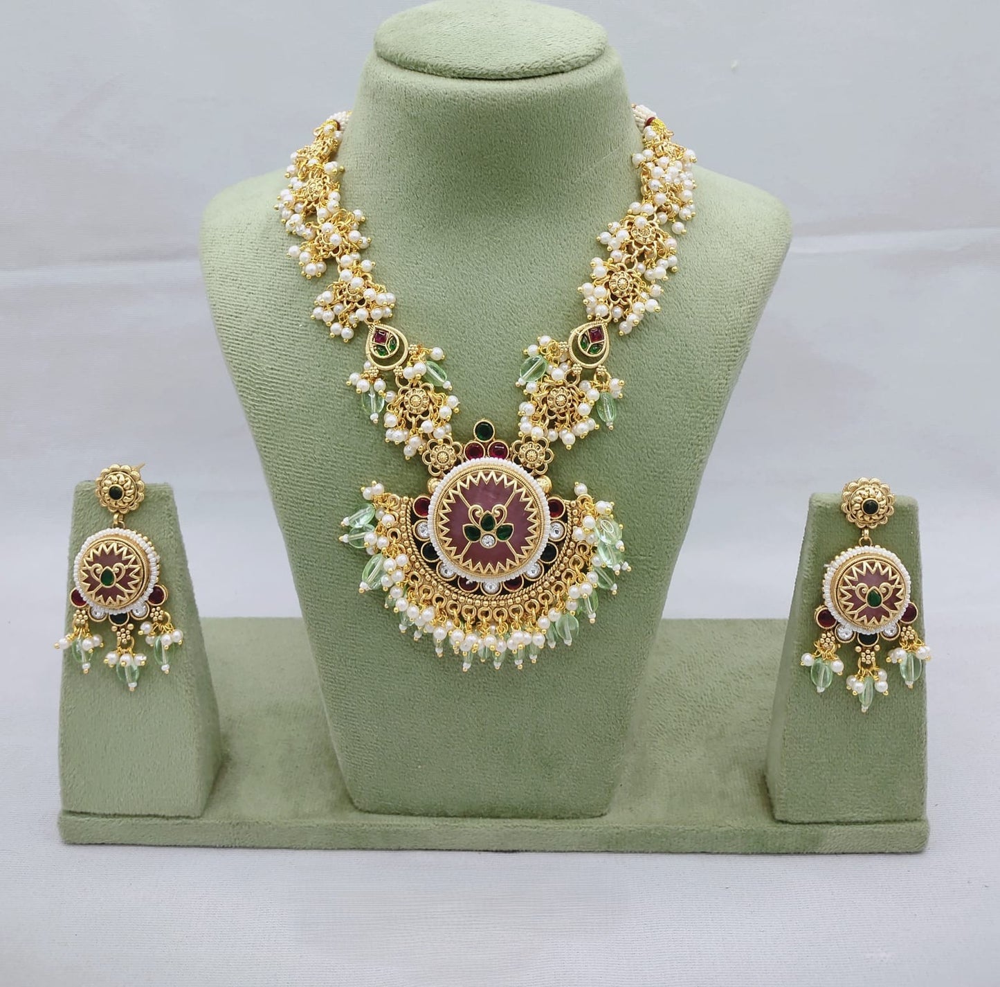 Rajwadi Polki Necklace