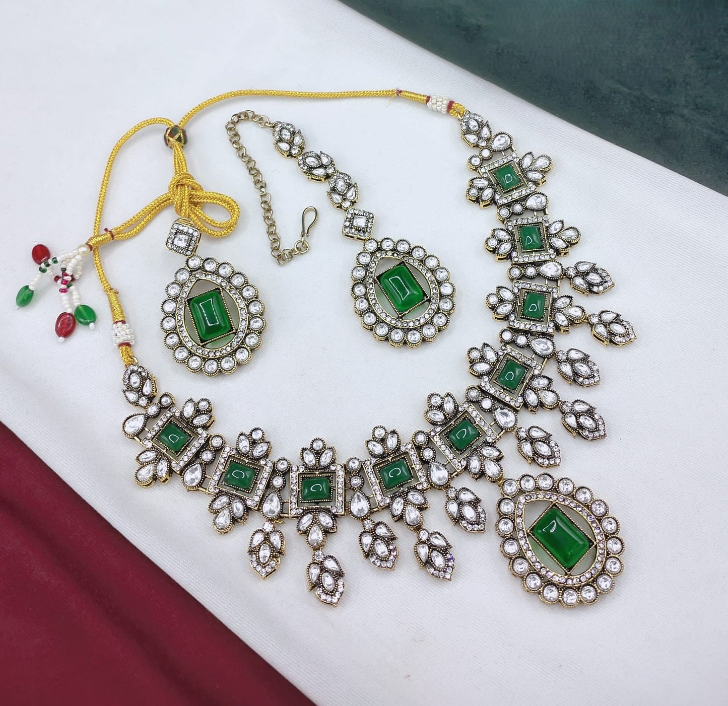 AD Polki Victorian Set