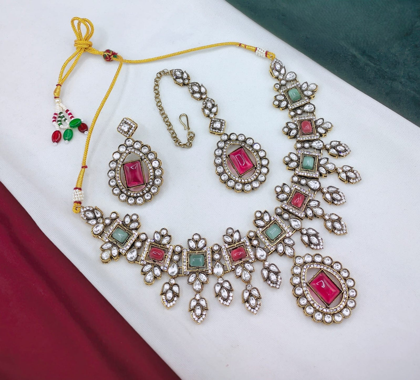 AD Polki Victorian Set