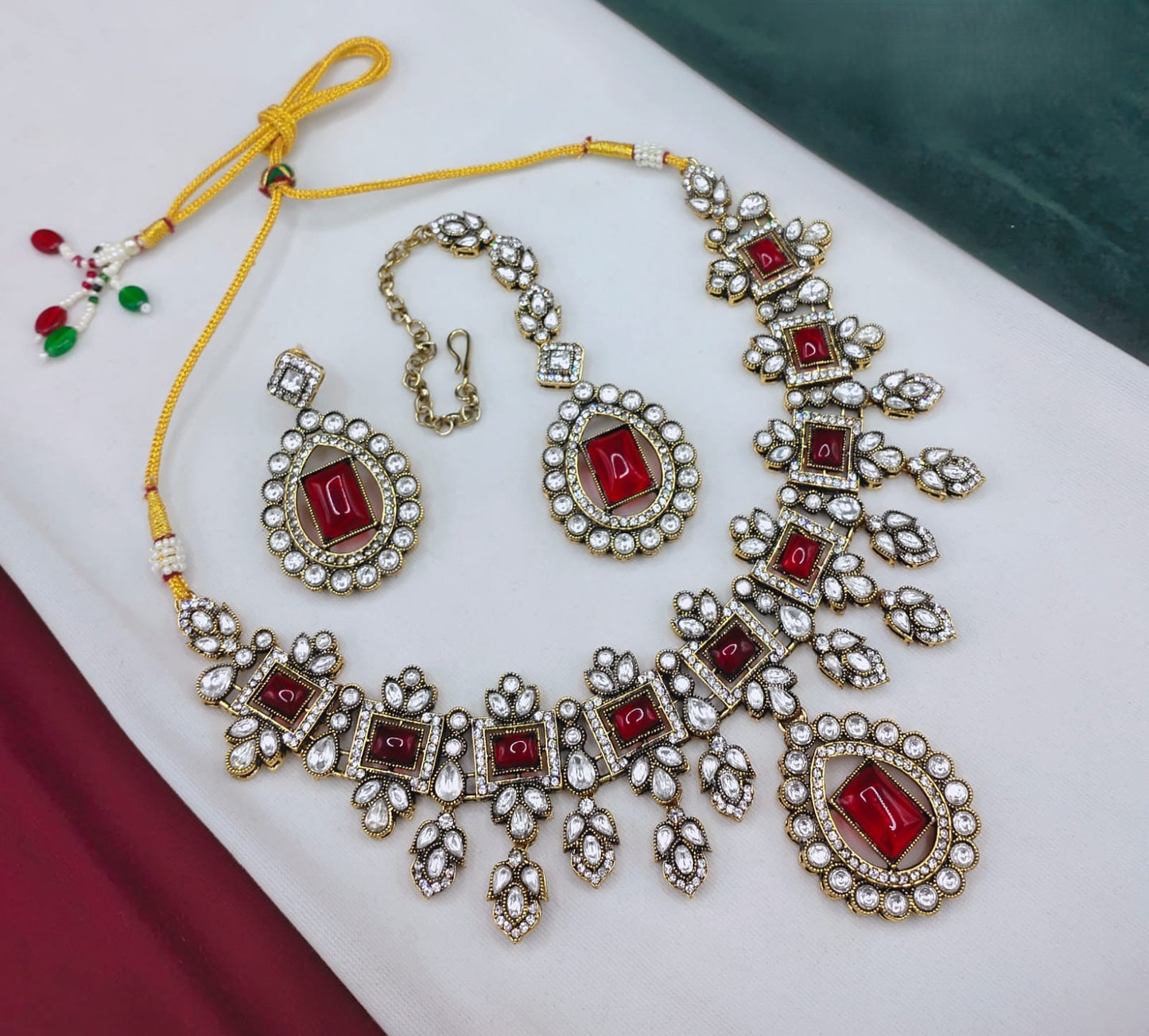 AD Polki Victorian Set