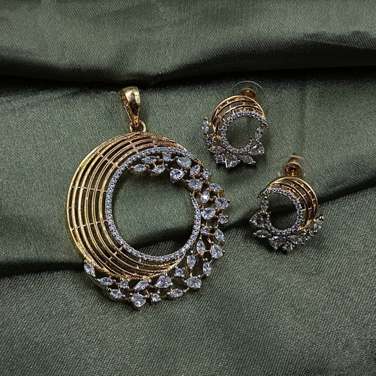 Half Moon Pendant Set