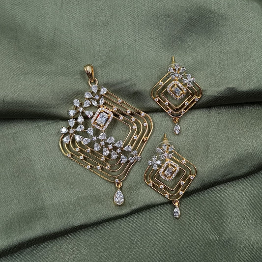 Simple but Classy Pendant Set