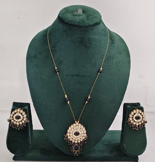 Stylish Pendant Necklace