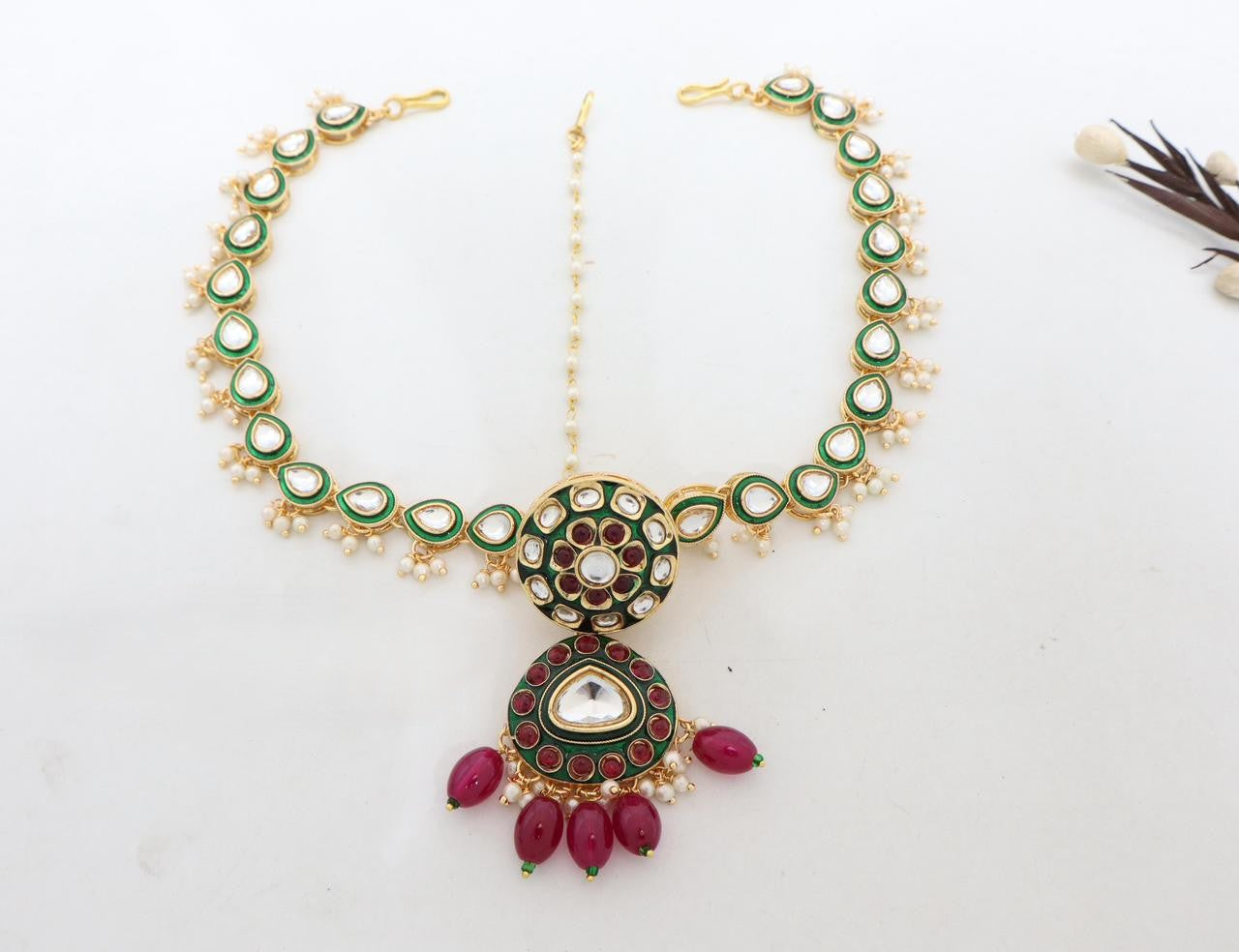 Premium High Gold Rajasthani Mang Tikka