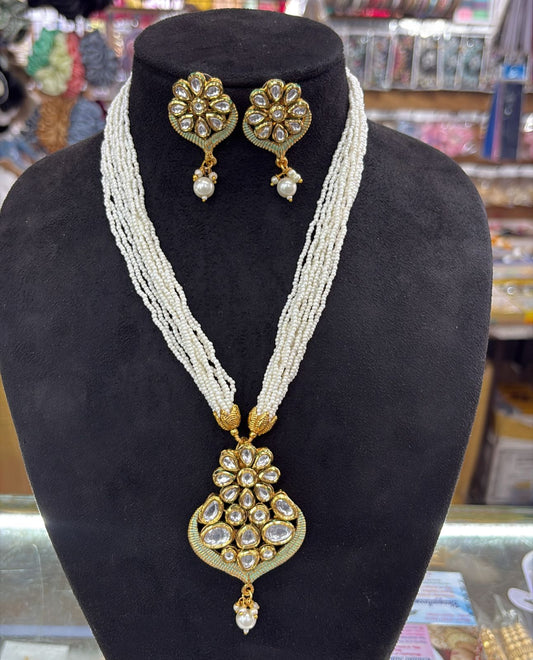 Pearl Kundan Necklace