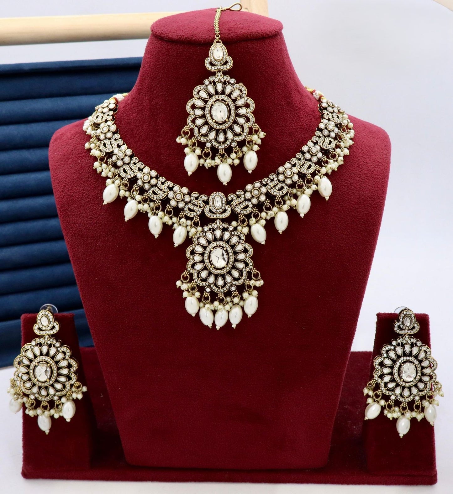 Premium Antique Kundan Necklace Set