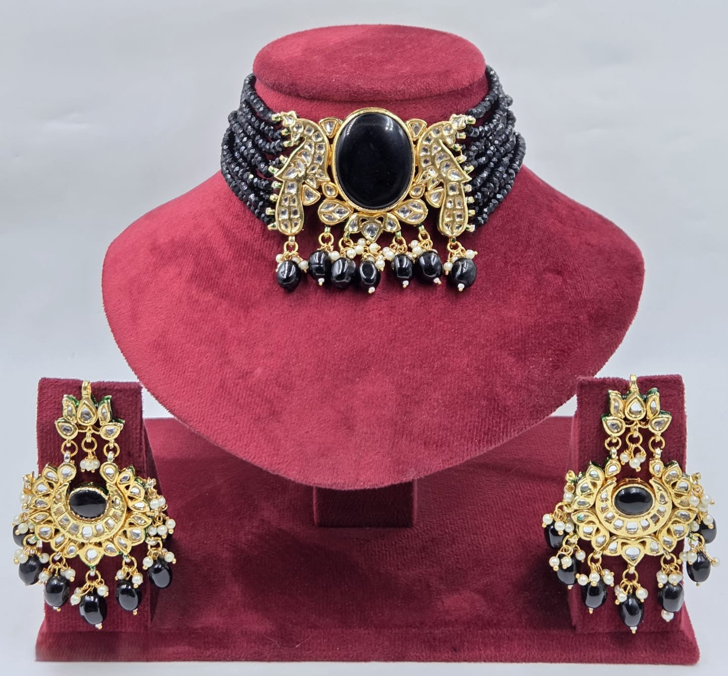 Monolisa Meenakari Kundan Choker