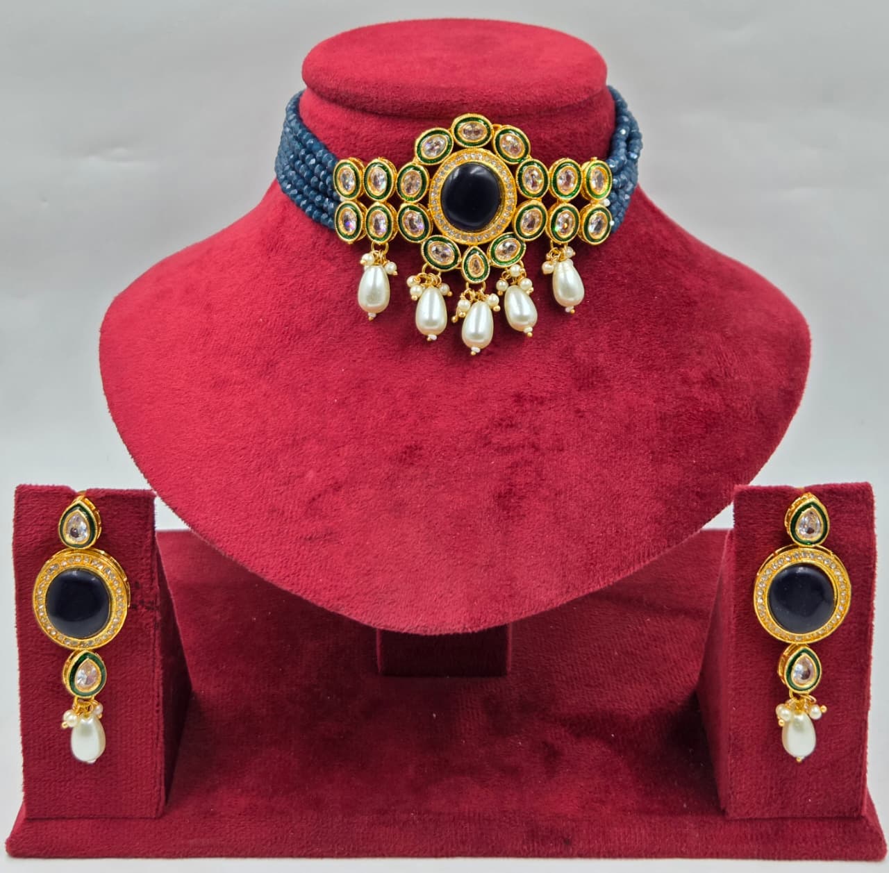 Crystal Choker with Earrings Tikka