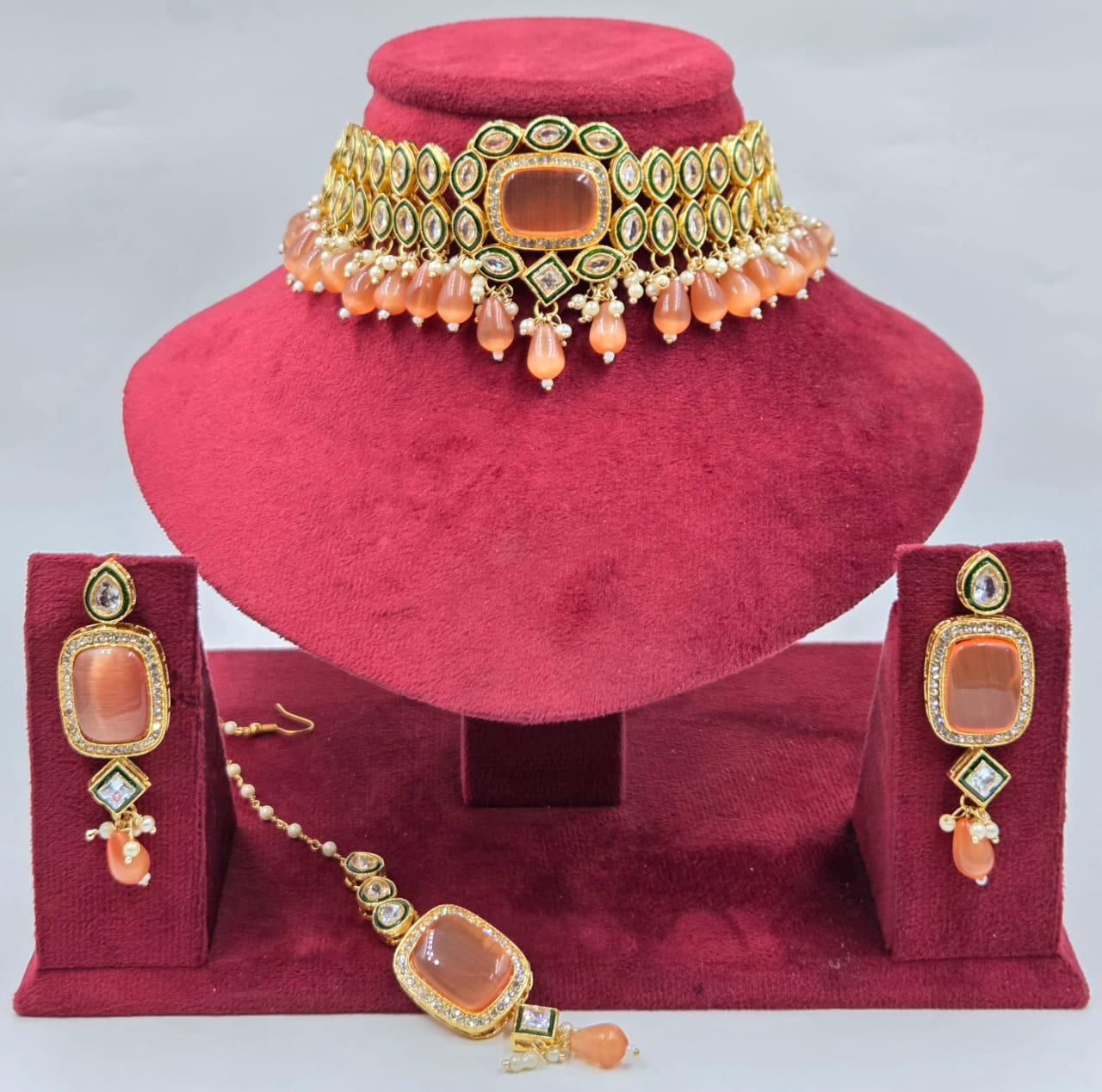 Monalisa Stone Choker Set