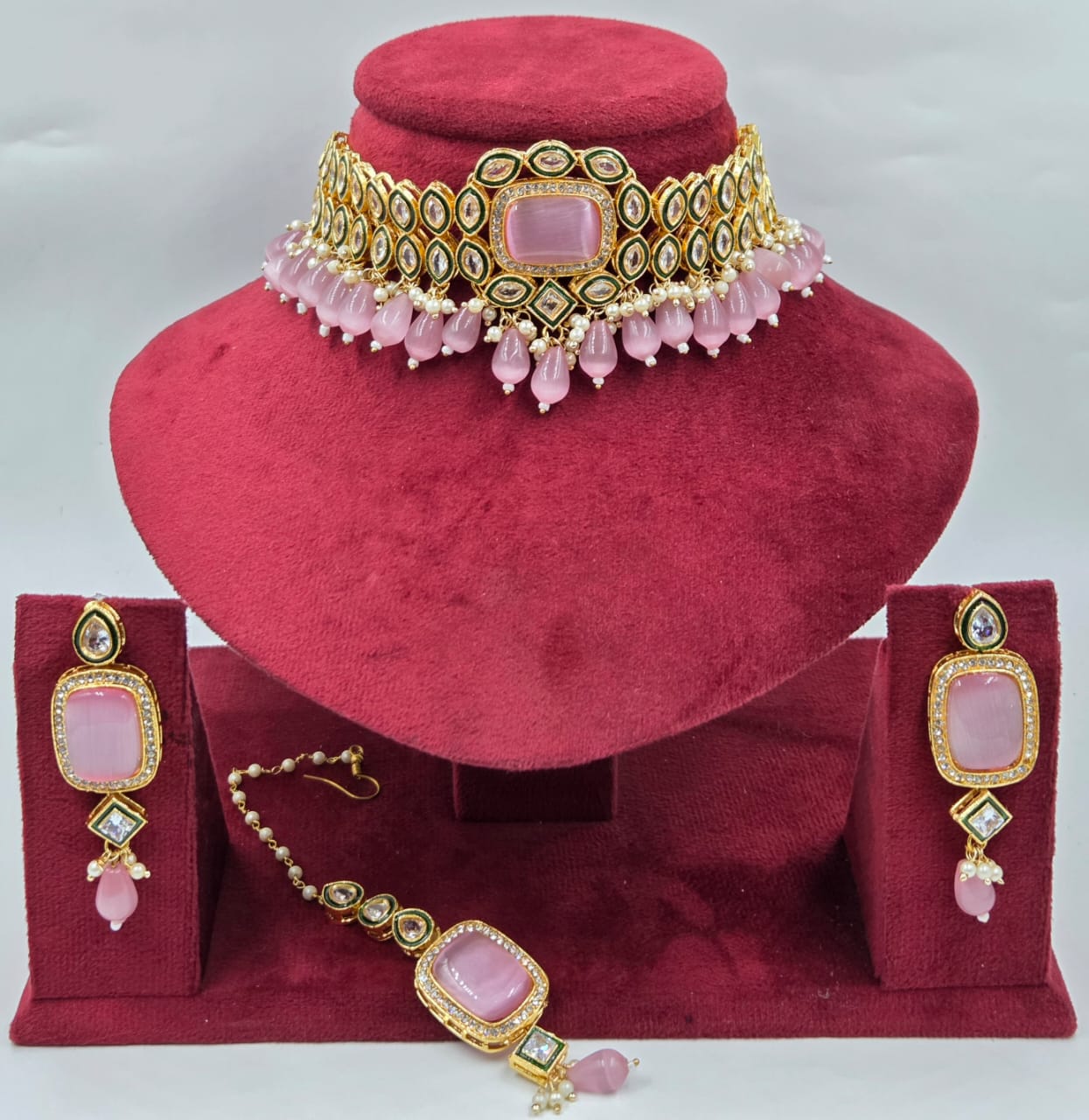 Monalisa Stone Choker Set